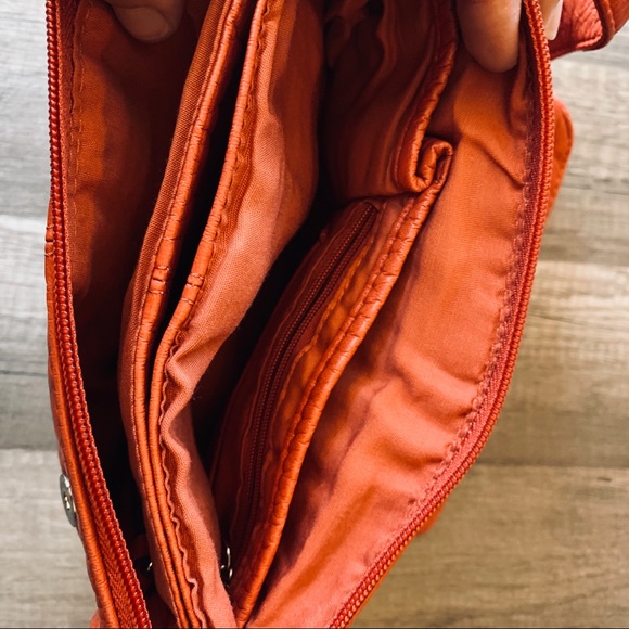 Liz Claiborne crossbody - Picture 5 of 7